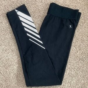 Dansko Black Leggings Size Small, good condition. Measurements below